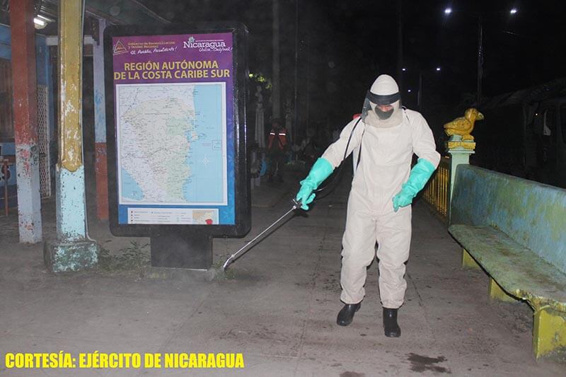 ejercito-de-nicaragua-en-jornada-de-desinfeccion-bluefields-covid-19